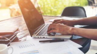 今の時代知らなきゃ恥ずかしい？『Webマーケティング戦略』を徹底解説