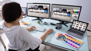 Webデザイナーがやめとけと言われるのはウソ？口コミや平均年収も調査